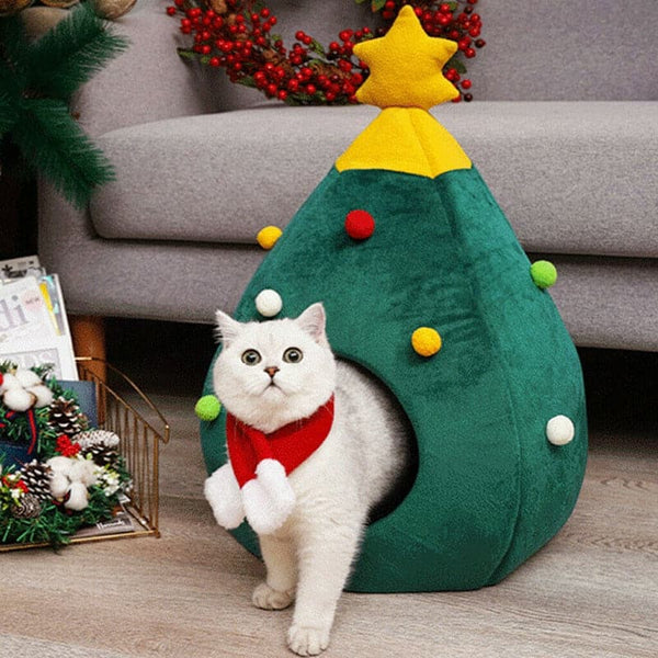 Soft cat cave in Christmas tree design